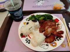-史努比缤纷世界
