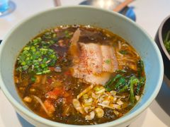 小锅米线-胡麻(静安嘉里店)
