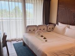 -三亚湾海居雅高铂尔曼度假酒店