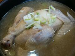 参鸡汤-金达莱冷面百年石锅饭(宾馆胡同店)