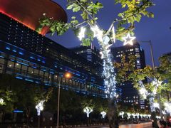 -上海跨国采购会展中心