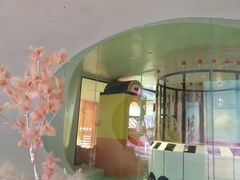 -涨巢·潮玩水疗局