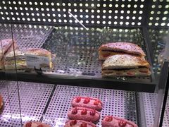 -巴黎贝甜(宜山路店)
