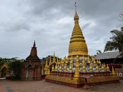 -一寨两国风景区