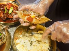 -草家酱蟹炭火烤肉店(珲春南路一店)