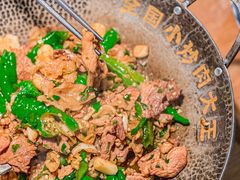 -费大厨辣椒炒肉(万家丽一店)