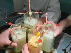 芒果奶昔-蜜桃花开·中西融合菜E&W(南长街店)