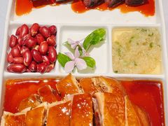 烧腊双拼-南棠馆粤菜坊(群光店)