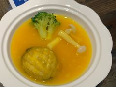 -箱美术馆私房菜(水晶郦城店)