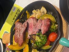 -西语·炭烧牛排(卓越中寰店)