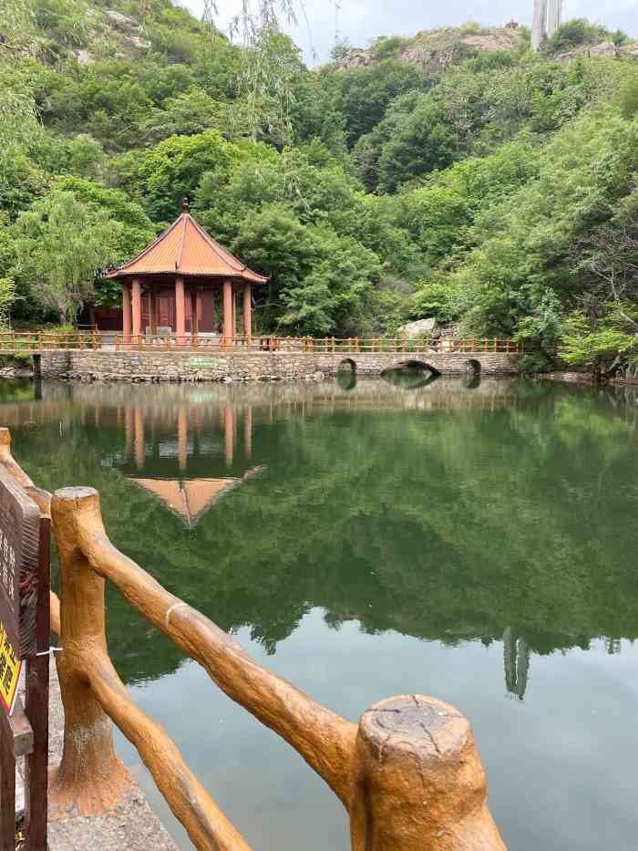 云龙涧风景区售票处-"云龙涧原生态风景区位于连云港市云台山脉东.