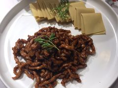 京酱肉丝-京味斋·北京烤鸭(北京南站洋桥店)