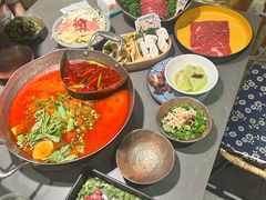 -楠小云·云南鲜菌·鲜牛自助火锅(九眼桥店)