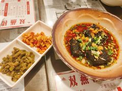 -双燕楼·手工馄饨·汤面小吃(世纪汇店)