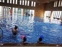 -鹏湃星少儿游泳运动中心(西溪店)