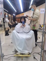 -icare美发沙龙