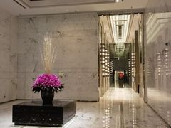 -上海宝华万豪酒店
