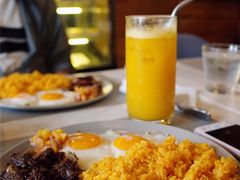 -The Sunny Side Cafe Station 1