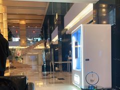 -上海龙之梦万丽酒店