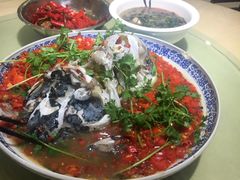 -湘潭九龙鱼头店(城南西路店)