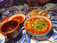 -川流不息·地道川菜·小龙虾(新松江路店)