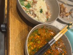 -肖肖酸萝卜鱼火锅(总店)