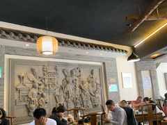 大堂-王明古法砂锅居(开化寺店)