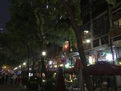 -黎黄陂路街头博物馆