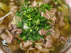 -谢老五跷脚牛肉·非遗传承店