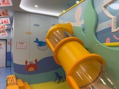 -极橙儿童齿科矫正中心(奥城店)