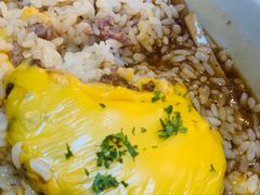 芝士牛肉汉堡咖喱饭-红小满休闲餐厅(十全街店)