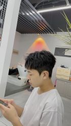 -尤司男士国潮理发馆