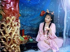 -九月鹰飞汉服摄影工作室