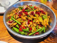 -江渔儿酸菜鱼(东二环泰禾店)