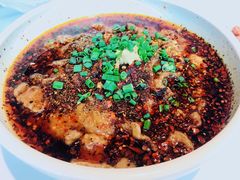 水煮牛肉-尘香•传统川菜(创汇首座店)