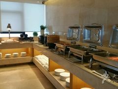 -全季酒店(郑州建设路碧沙岗地铁站店)