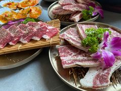 -围炉肉舍•炭烤活鳗•丹东海鲜烤肉(步行街店)