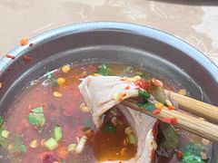 -黑竹沟新场牛肉火锅