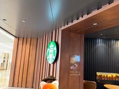 -星巴克臻选(国贸商城首店)