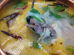 -三锅莊·牦牛肉火锅·香格里拉特色藏餐宴请餐厅(昆明创始店)