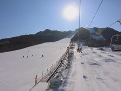 -辽阳弓长岭温泉滑雪场