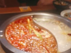 -沸炉重庆老火锅(军事博物馆店)