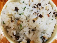 野菌牛干巴炒饭-滇藏石锅宴(北门坡古城管理局店)