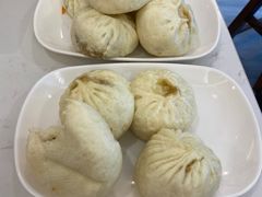 -李与白包子铺(桐梓林店)
