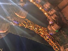 -影汇之星8字形摩天轮