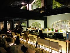 -穹六人间 people 6(岳阳路店)