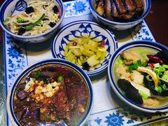 -窄巷子陕菜馆·地道陕西菜(粉巷店)