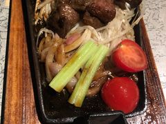 -穹六人间 people 6(岳阳路店)