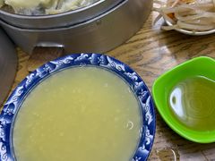 -金城包子牛肉灌汤包(台东四路店)