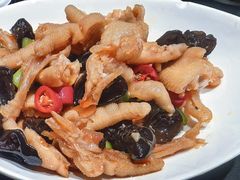 -鸭绿江海鲜烧烤大排档(杏林街店)